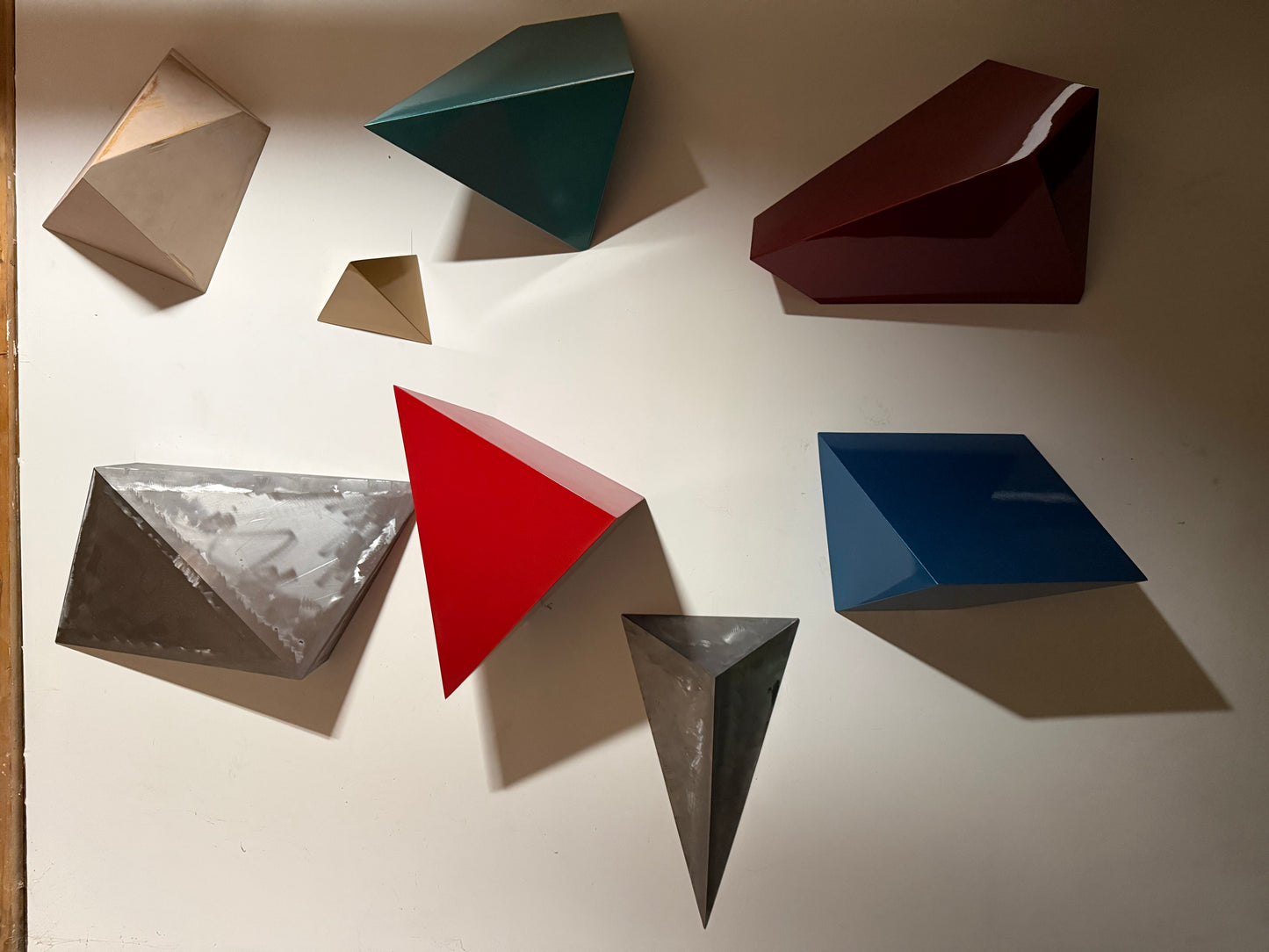 Chris Zickefoose Polyhedron.V.4 (Emerald), 2025