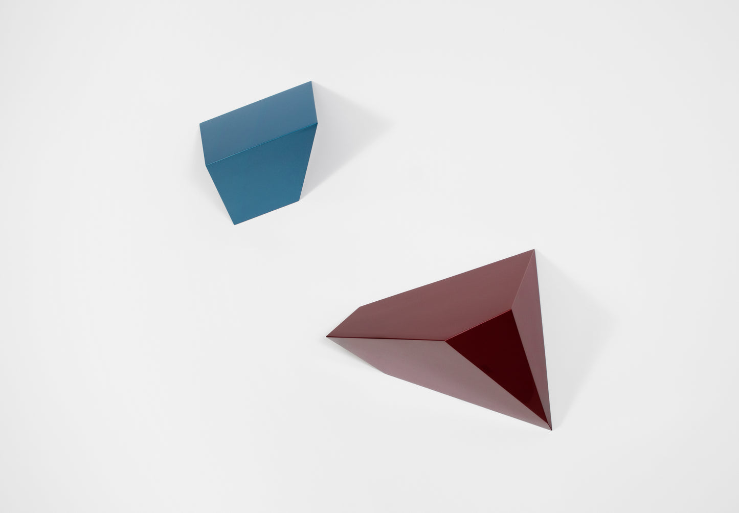 Chris Zickefoose Polyhedron.V.3 (Cherry), 2025
