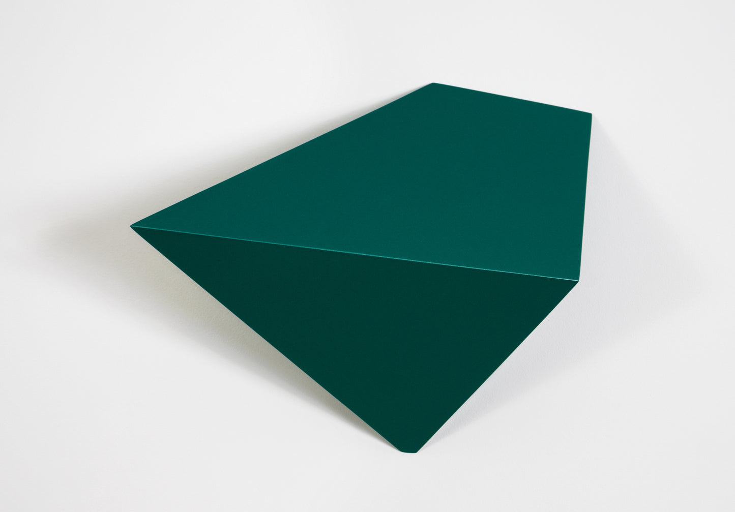 Chris Zickefoose Polyhedron.V.4 (Emerald), 2025