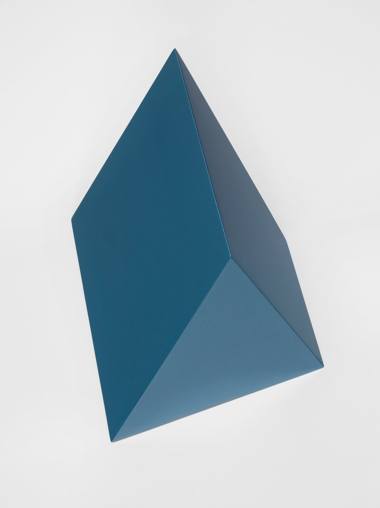 Chris Zickefoose Polyhedron.V.2 (Pacific Blue), 2025
