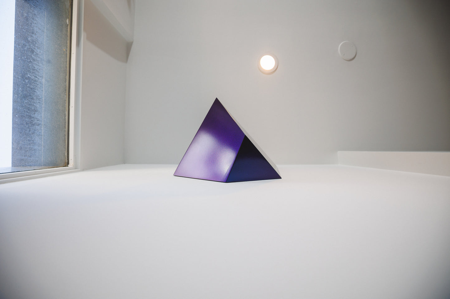 Chris Zickefoose Polyhedron.V.5 (Purple Shift), 2025